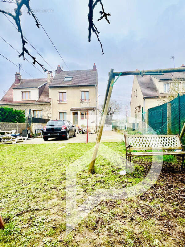 Maison à PERSAN