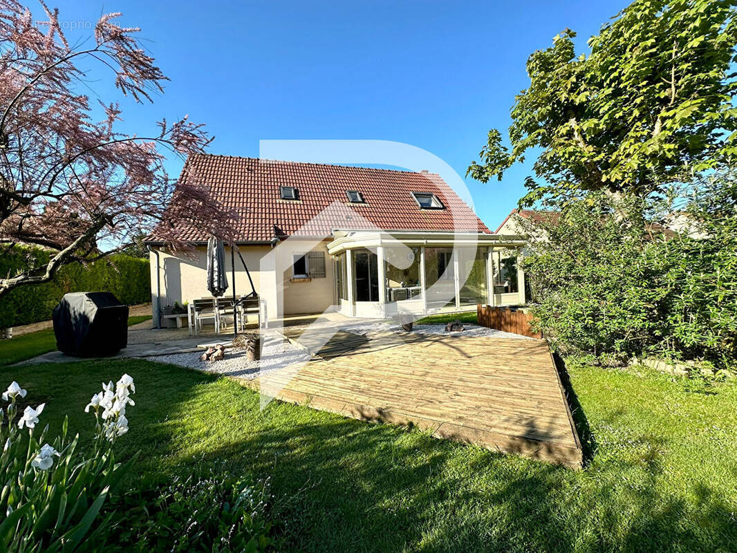 Maison à NOHANT-EN-GOUT