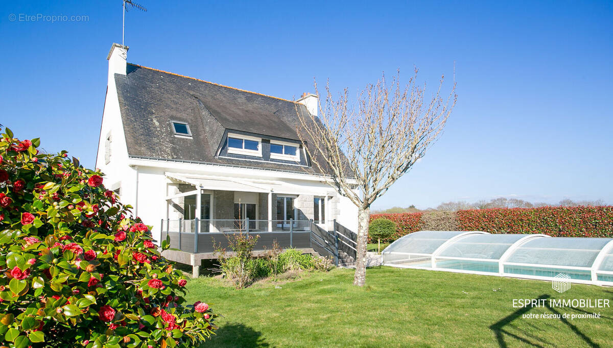 Maison à NEVEZ