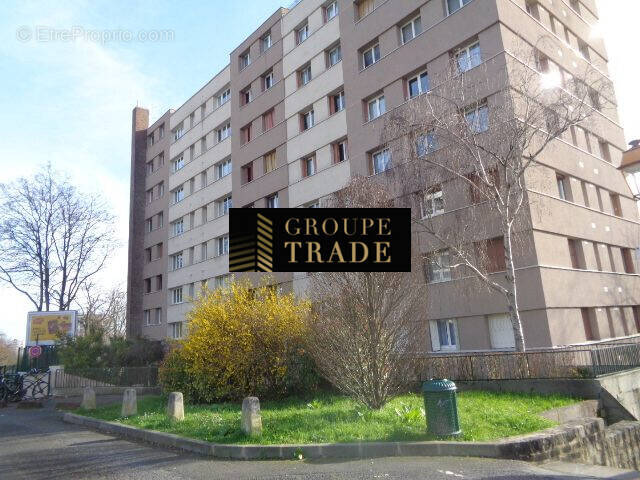 Appartement à SAINT-MAURICE