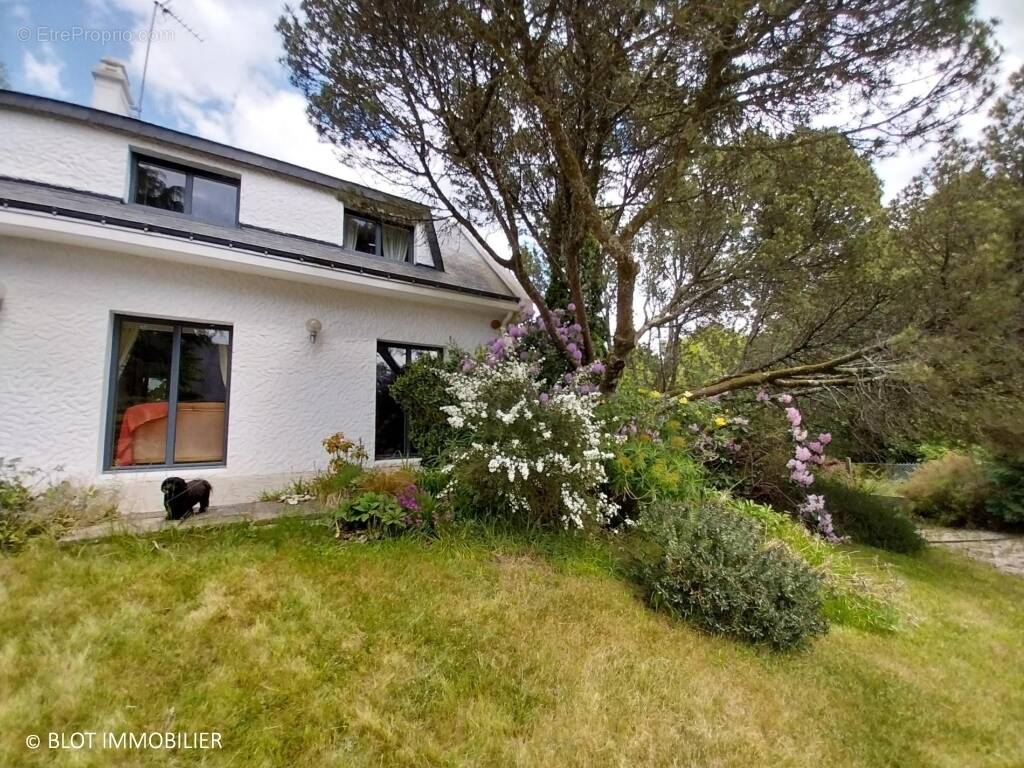 Maison à CAUDAN