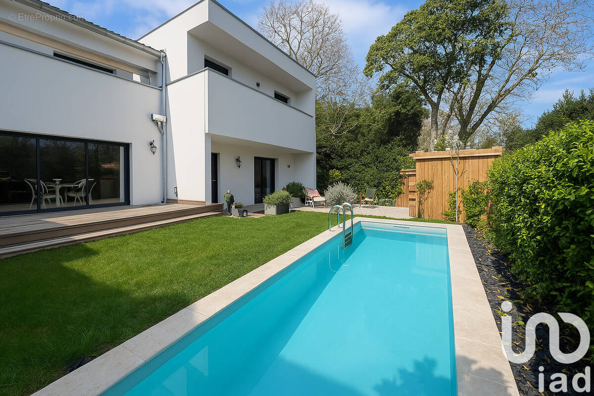 Photo 1 - Maison à TALENCE