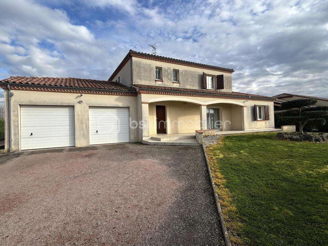 Maison à AUVILLAR