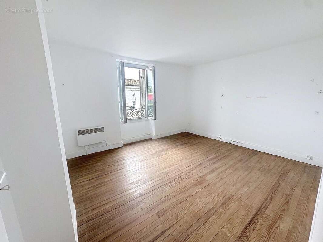 Photo 5 - Maison à LA SAUVE