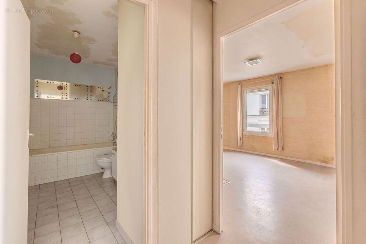 Appartement à PARIS-20E