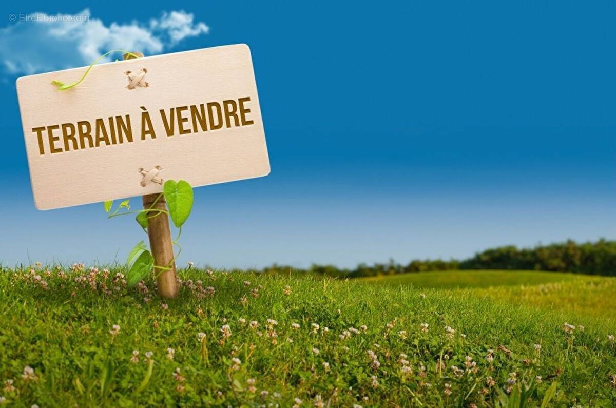 Terrain à VALADY
