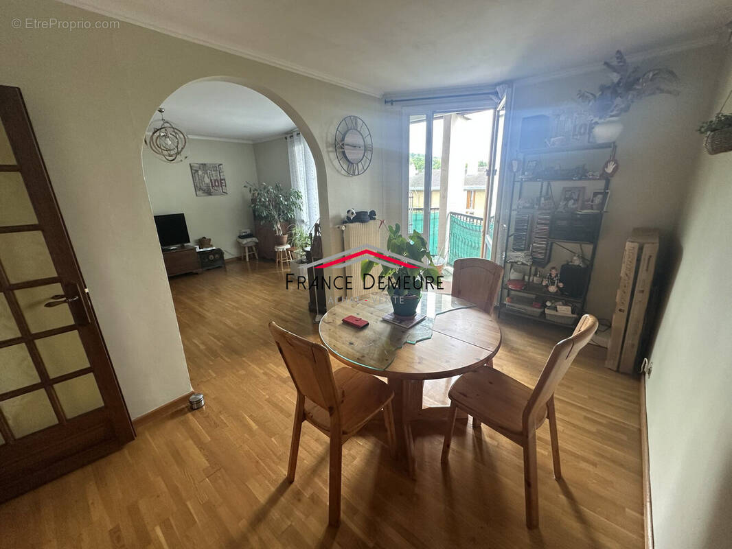 Appartement à FRANCONVILLE