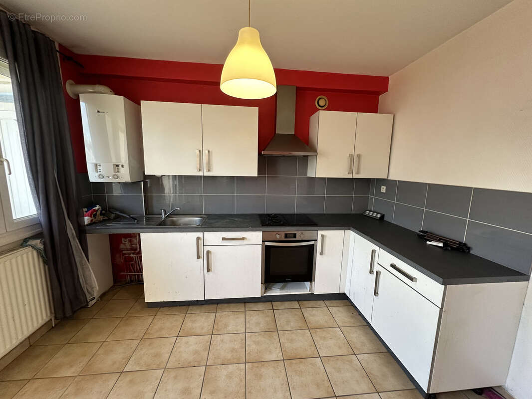 Appartement à SAINT-ETIENNE