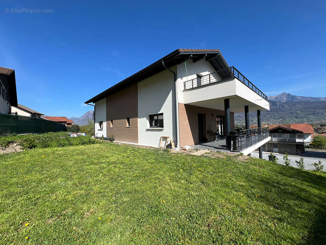 Maison à SCIONZIER