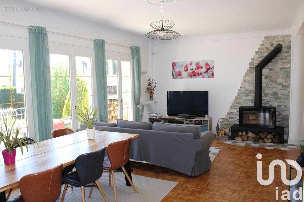 Photo 1 - Maison à BRUNOY