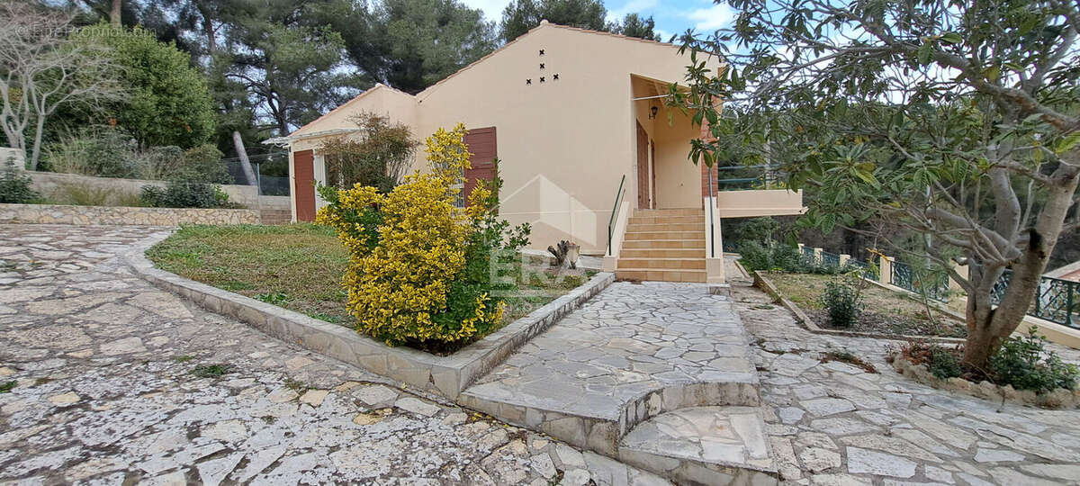 Maison à PORT-DE-BOUC