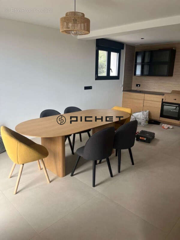 Appartement à SANARY-SUR-MER