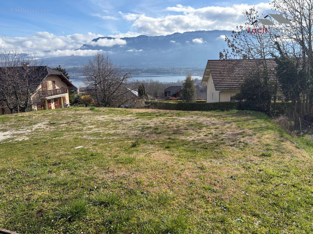 Terrain à LE BOURGET-DU-LAC