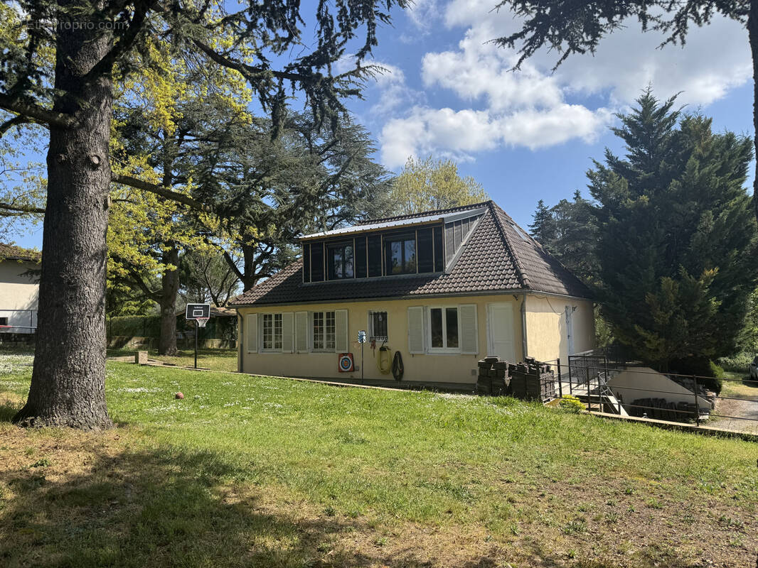 Maison à CRAPONNE