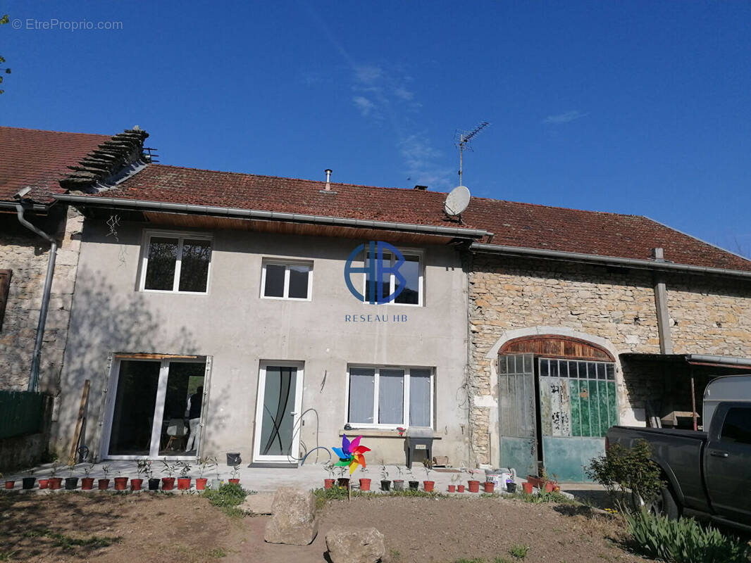 Maison à BELLEY