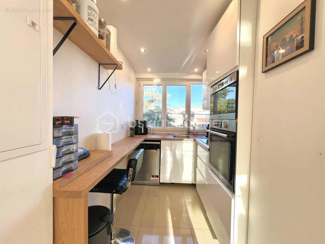 Appartement à MANDELIEU-LA-NAPOULE