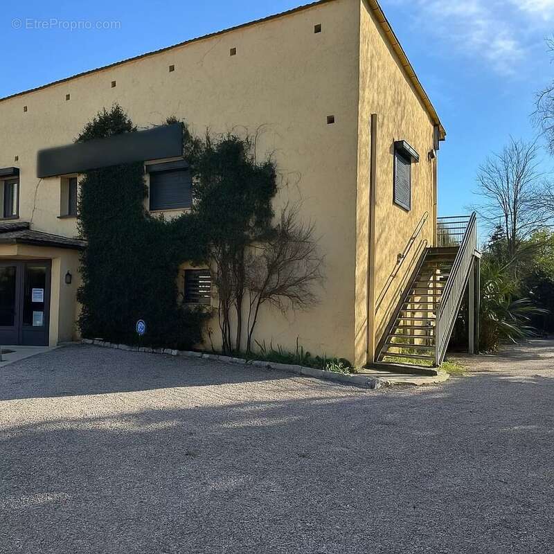 Maison à ROQUEFORT-LES-PINS