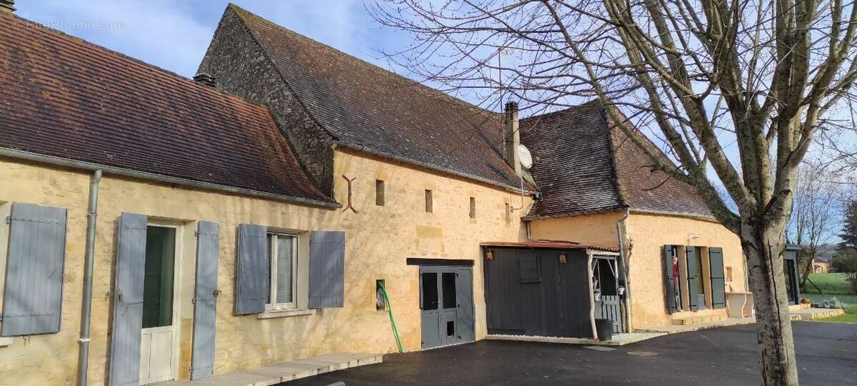 Maison à LALINDE