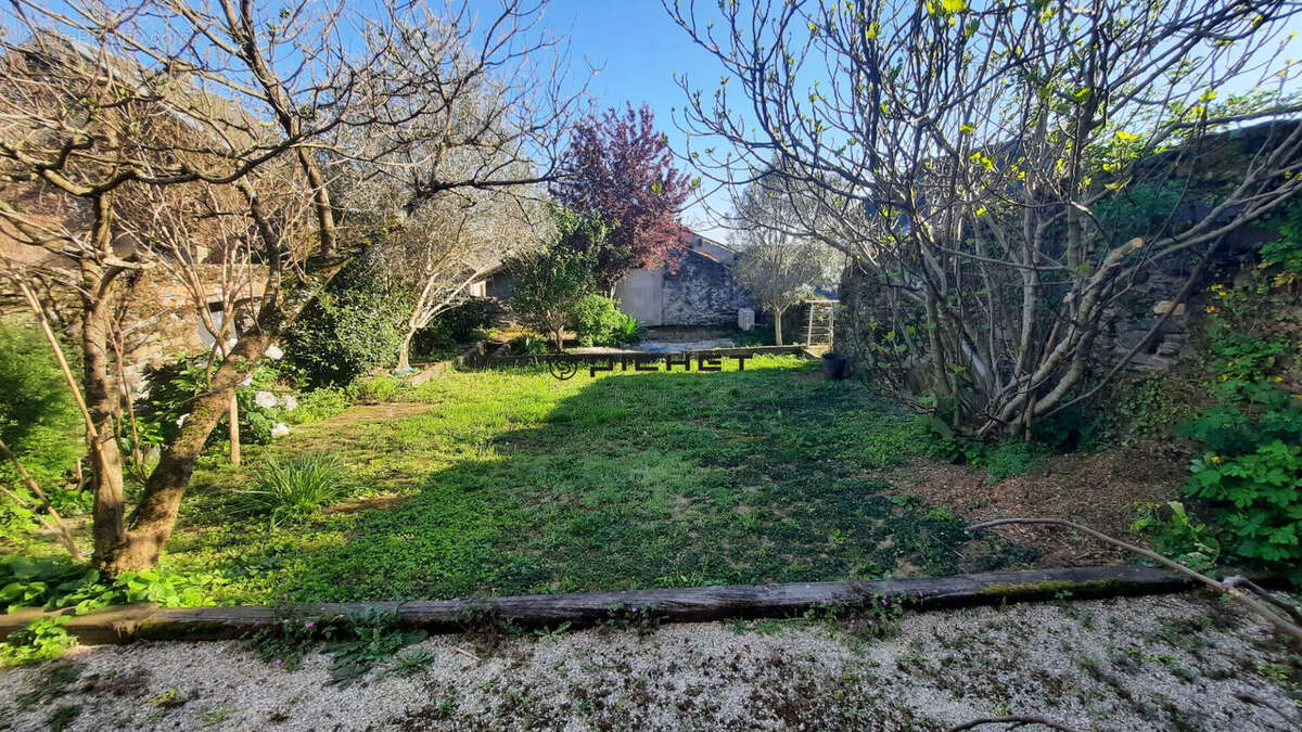 Maison à DONZENAC