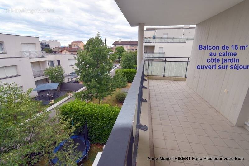 Appartement à DECINES-CHARPIEU