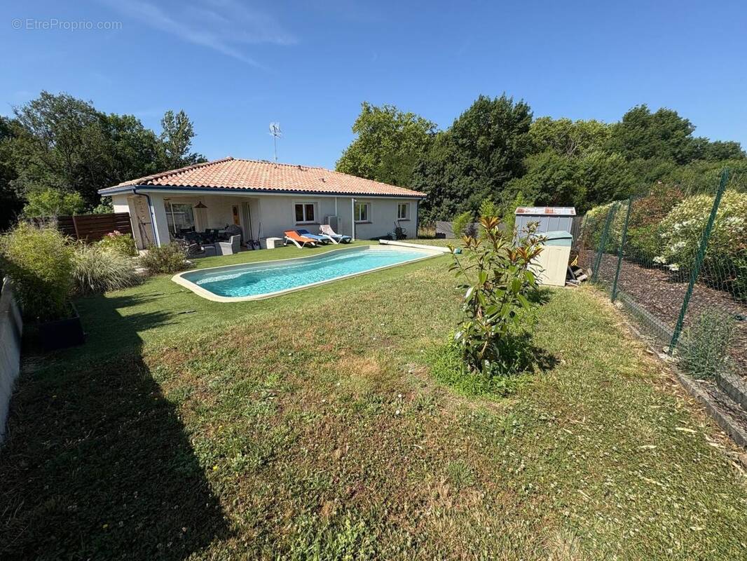 Maison à LEGUEVIN
