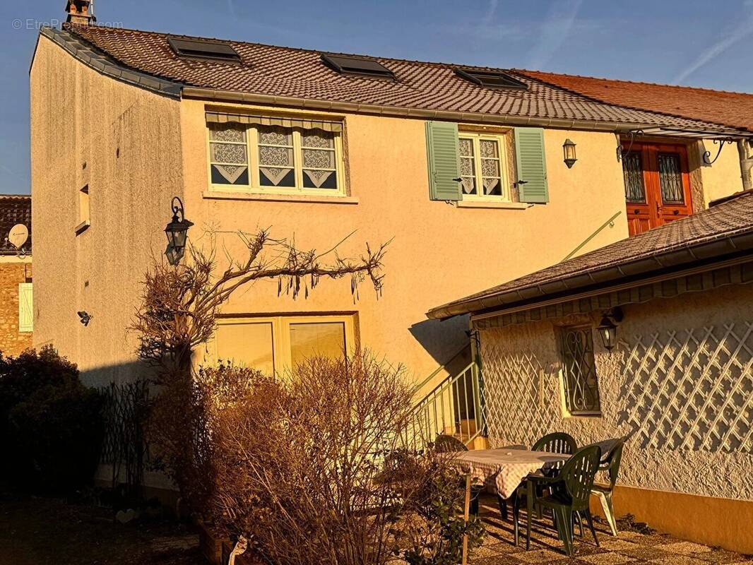 Appartement à CRESPIERES