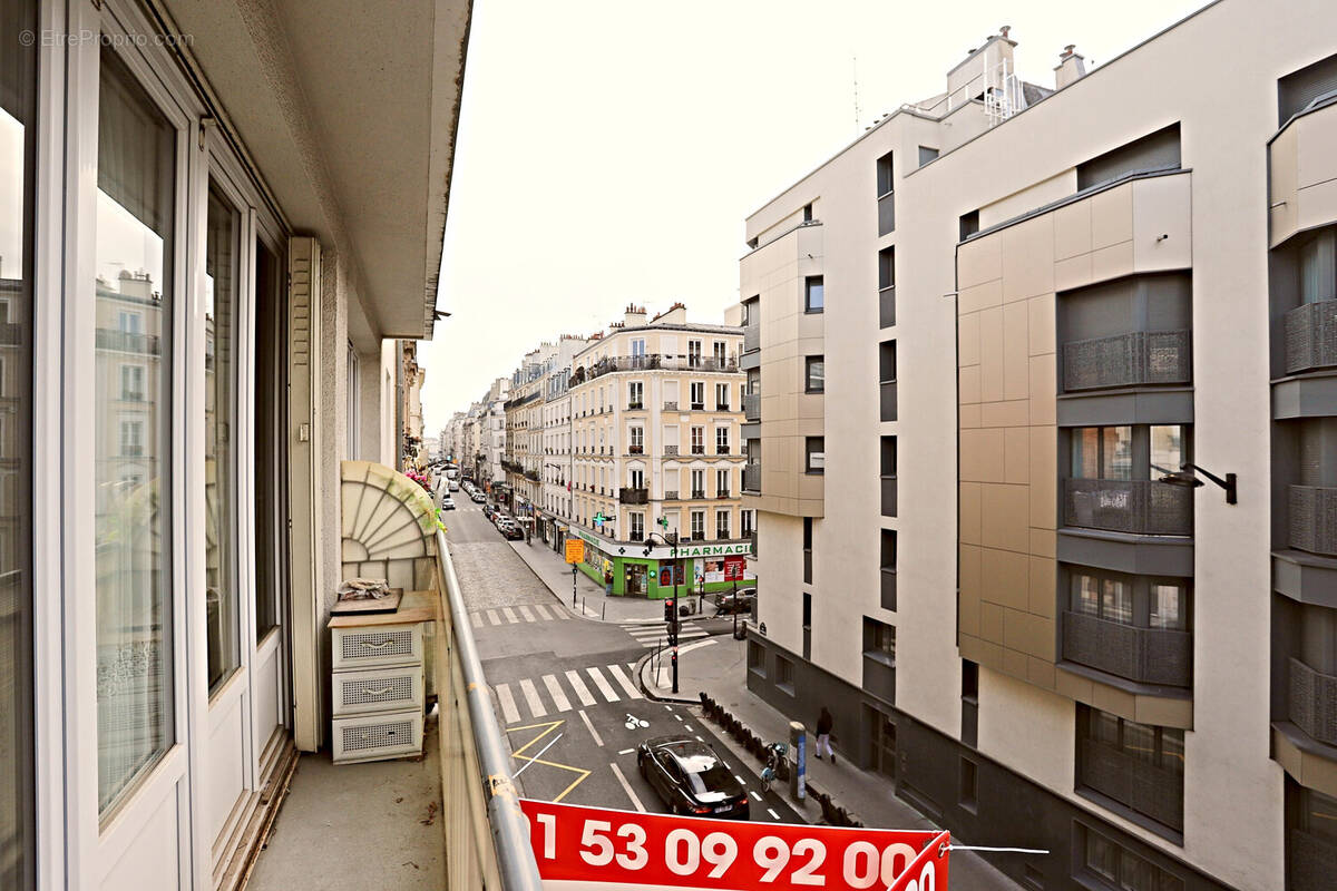 Appartement à PARIS-18E