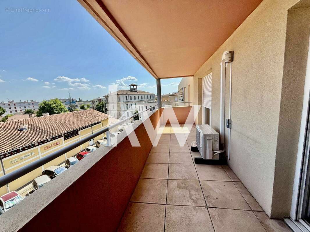 Appartement à NIMES