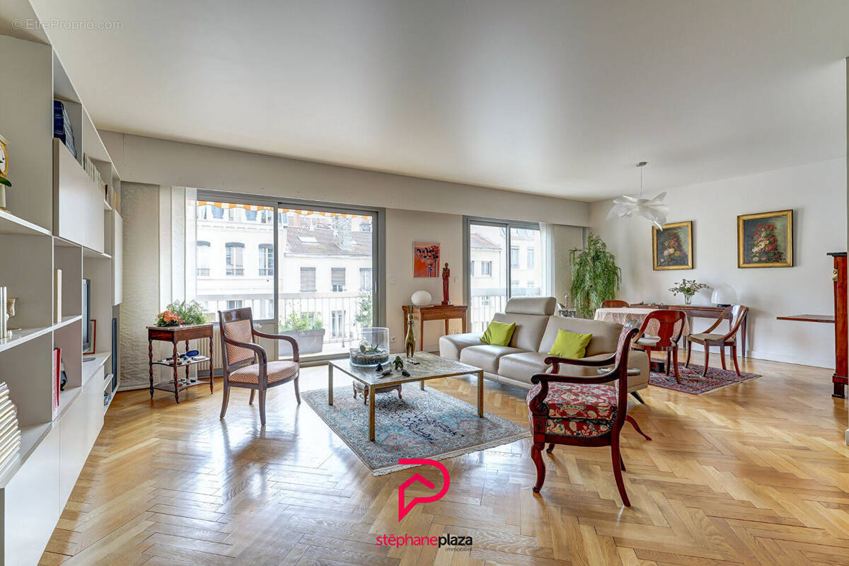 Appartement à LYON-6E