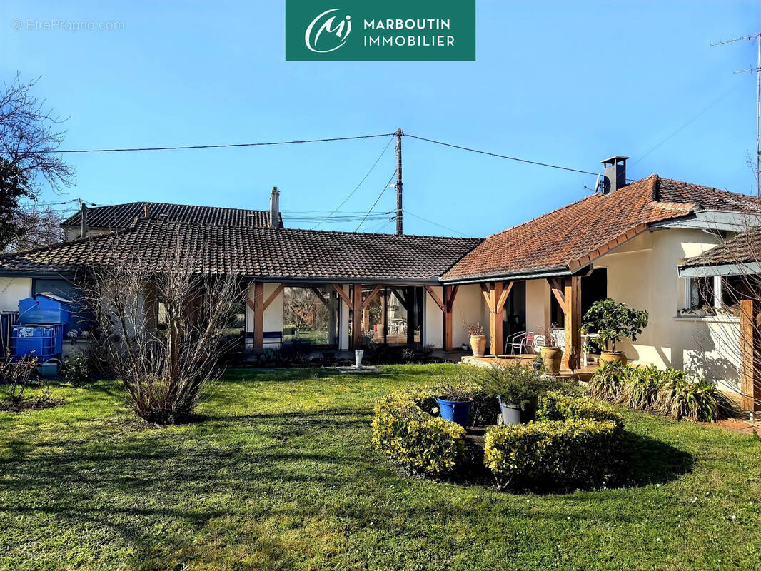 Maison à CASTELJALOUX