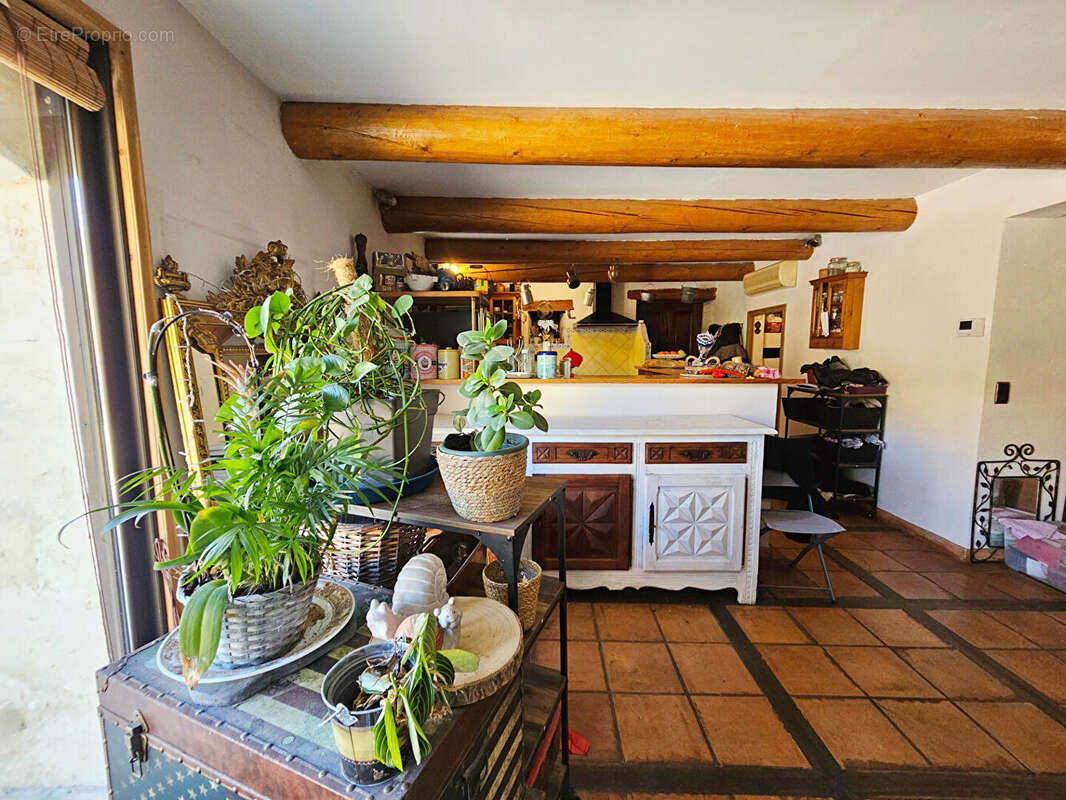 Maison à PUJAUT