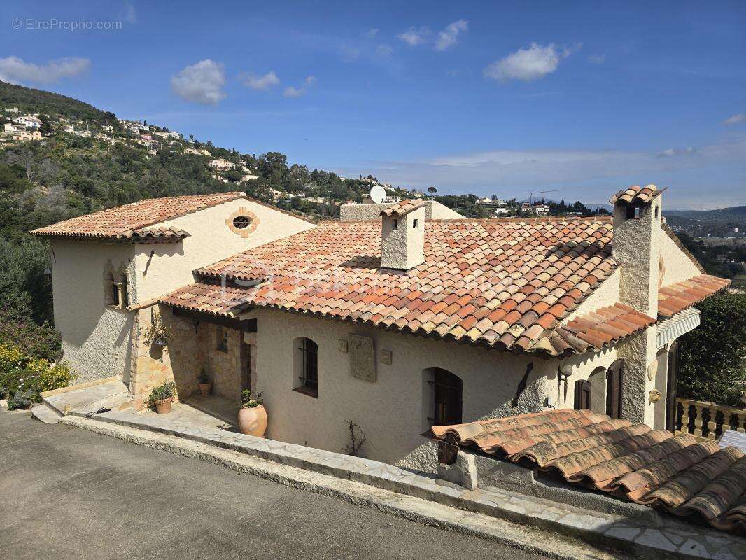 Maison à MANDELIEU-LA-NAPOULE