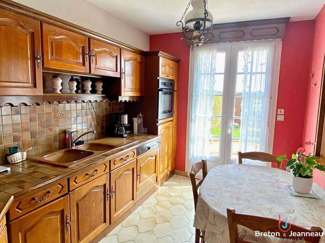 Maison à LECOUSSE