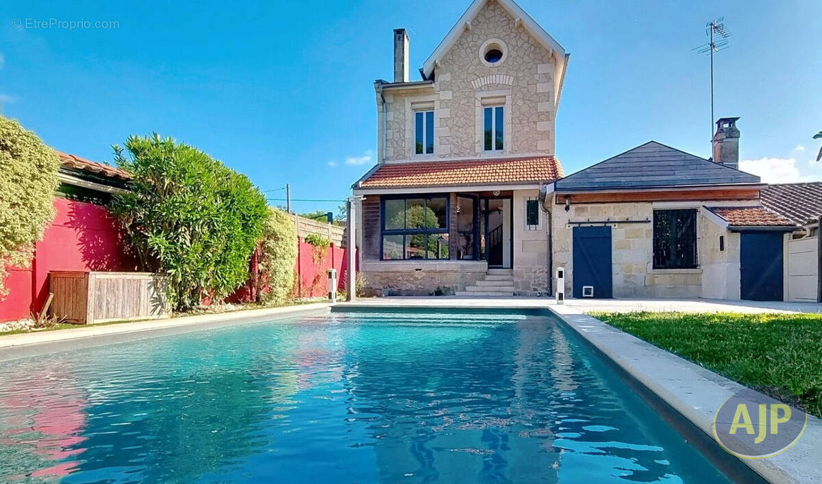 Maison à LIBOURNE