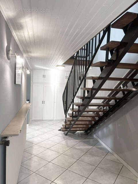 Maison à CHATEL-SAINT-GERMAIN