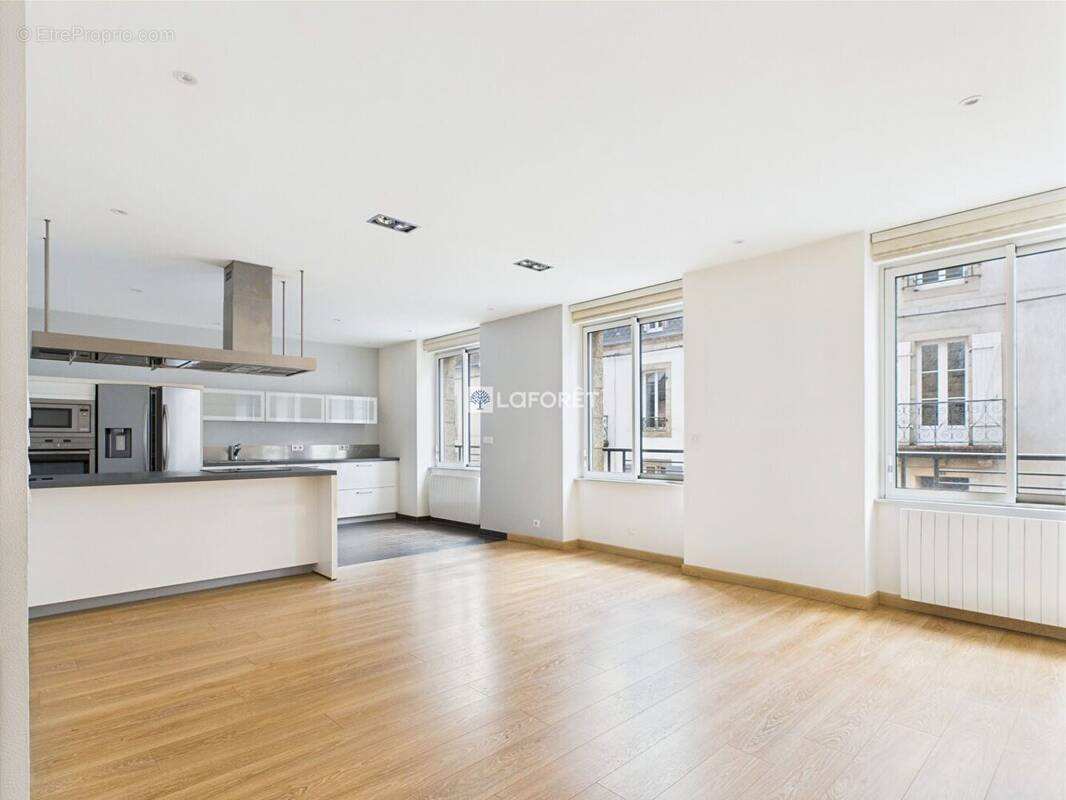 Appartement à QUIMPER
