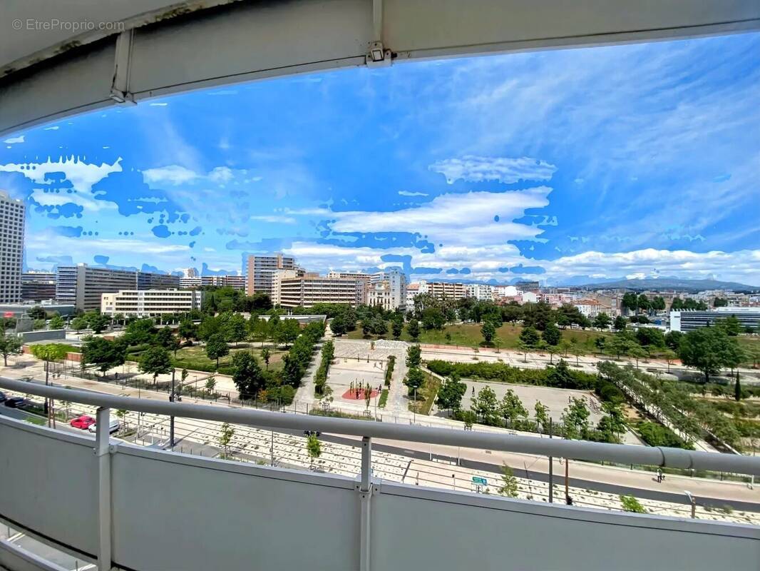 Appartement à MARSEILLE-8E