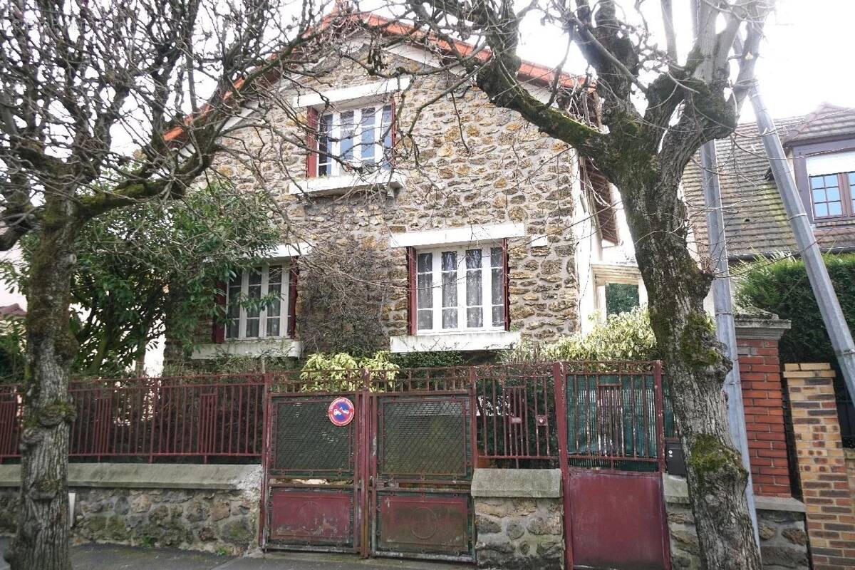 Maison à AULNAY-SOUS-BOIS