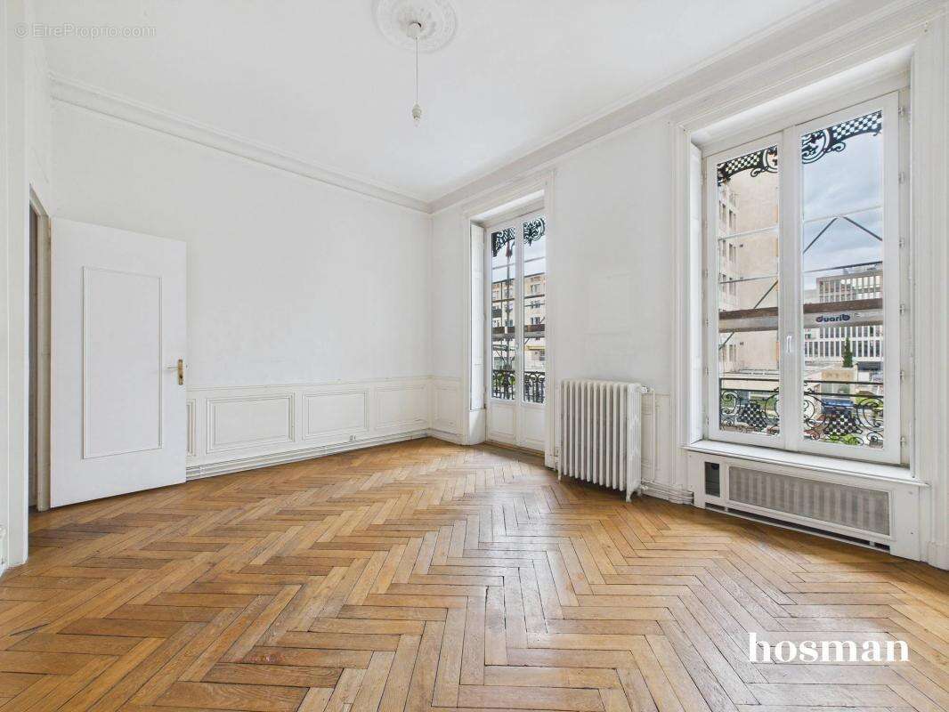 Appartement à LYON-7E