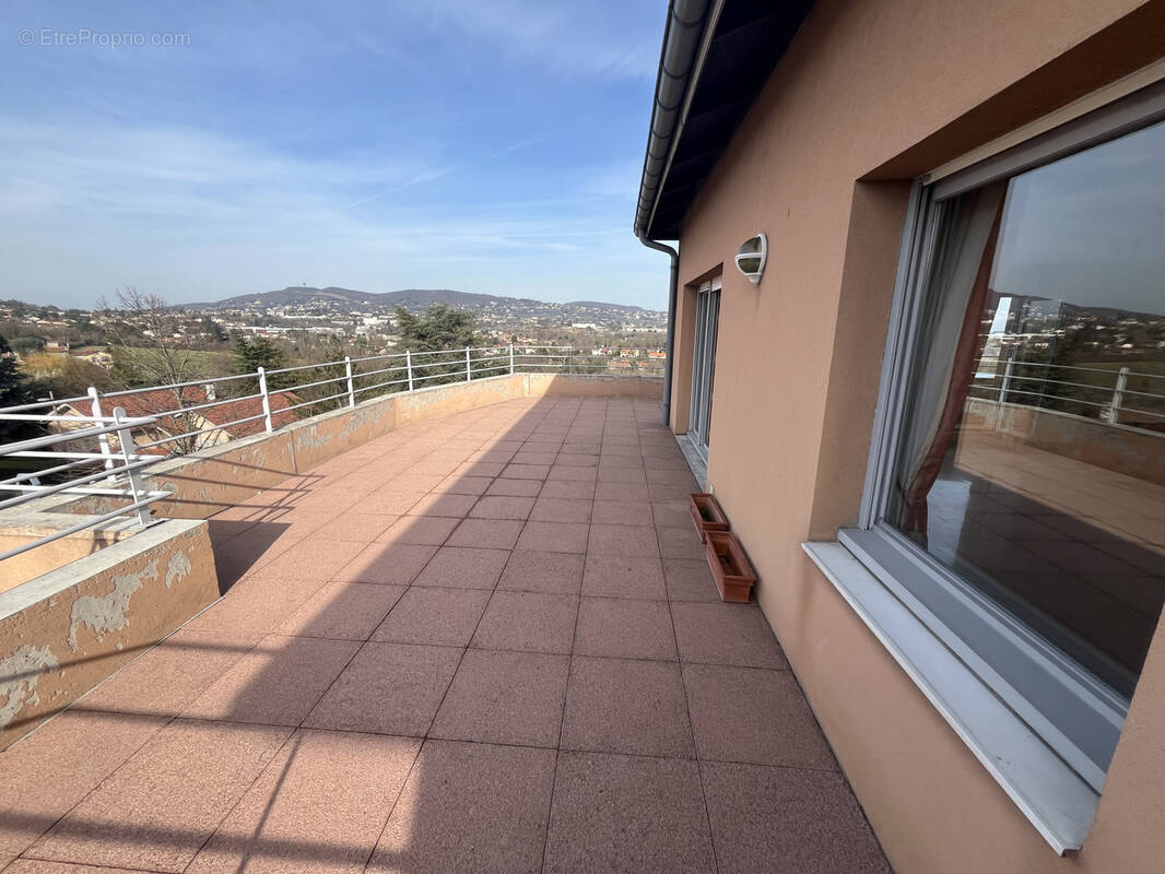 Appartement à DARDILLY