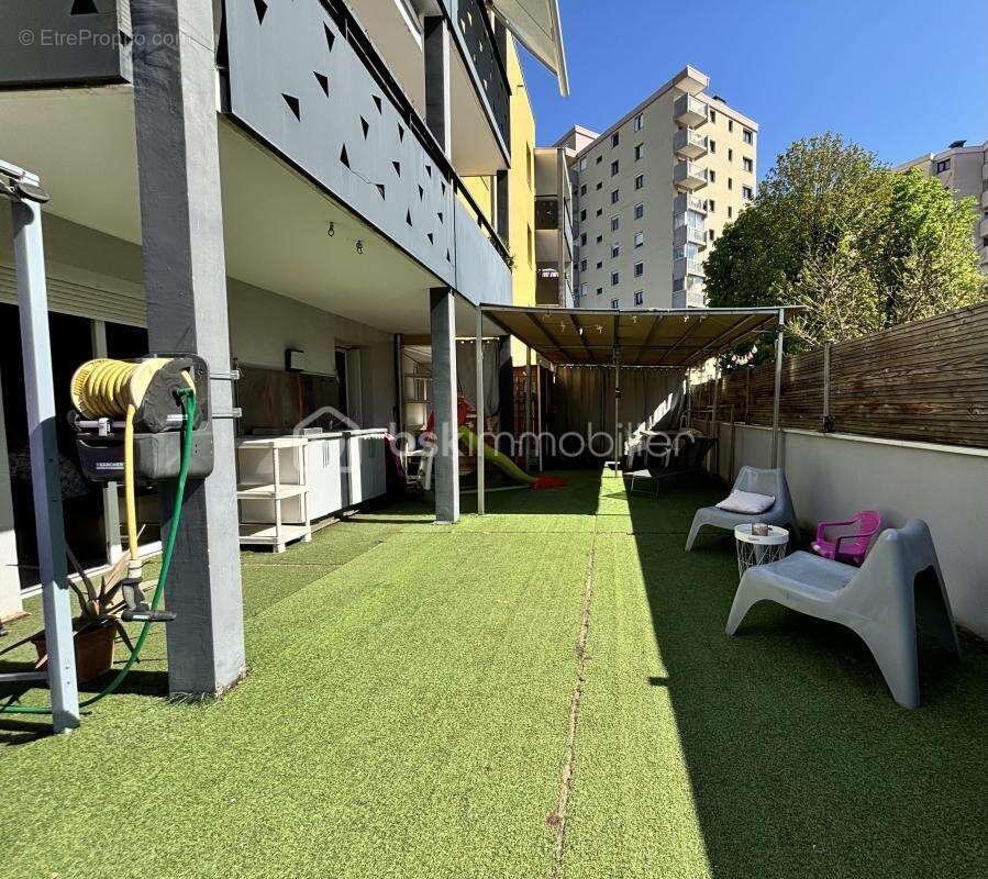 Appartement à ECHIROLLES