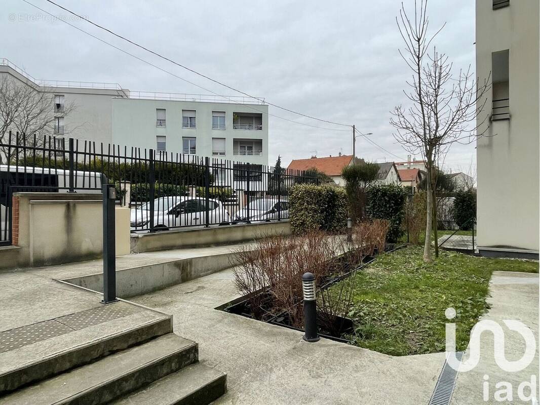 Photo 1 - Appartement à LIVRY-GARGAN