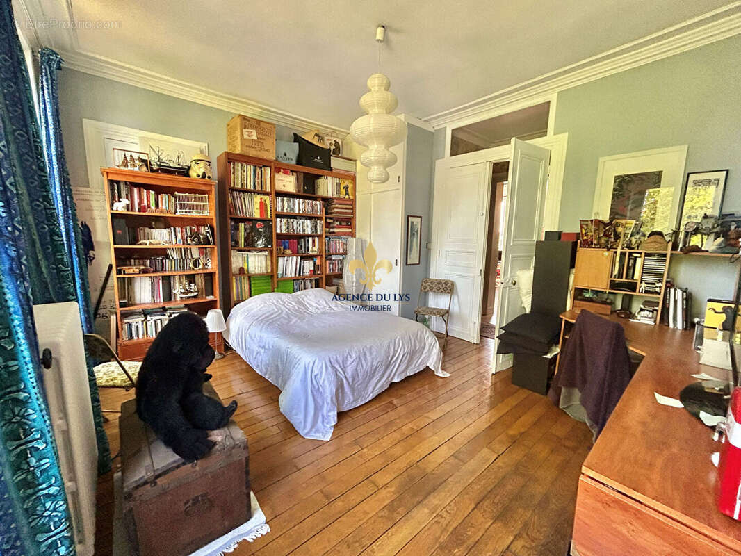 Maison à CHANTILLY