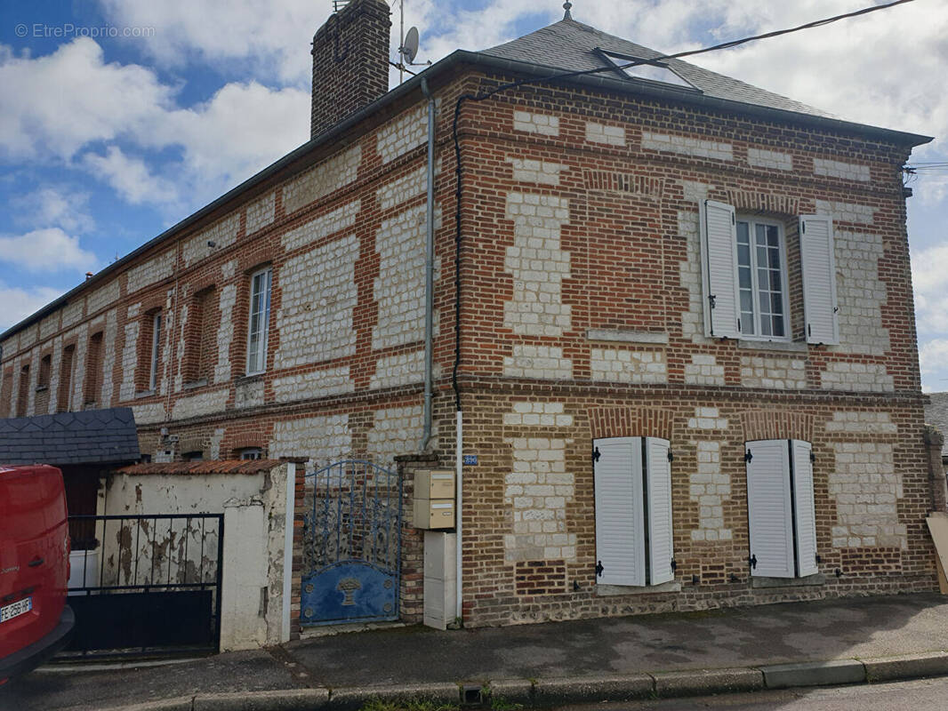 Appartement à SAINT-PIERRE-LES-ELBEUF