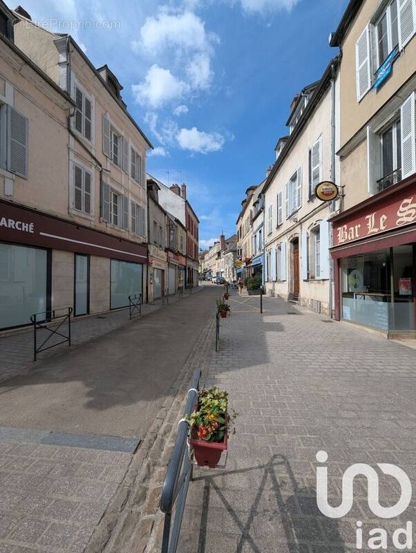 Photo 1 - Appartement à AUXERRE