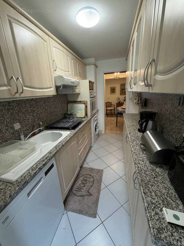Appartement à LE CANNET