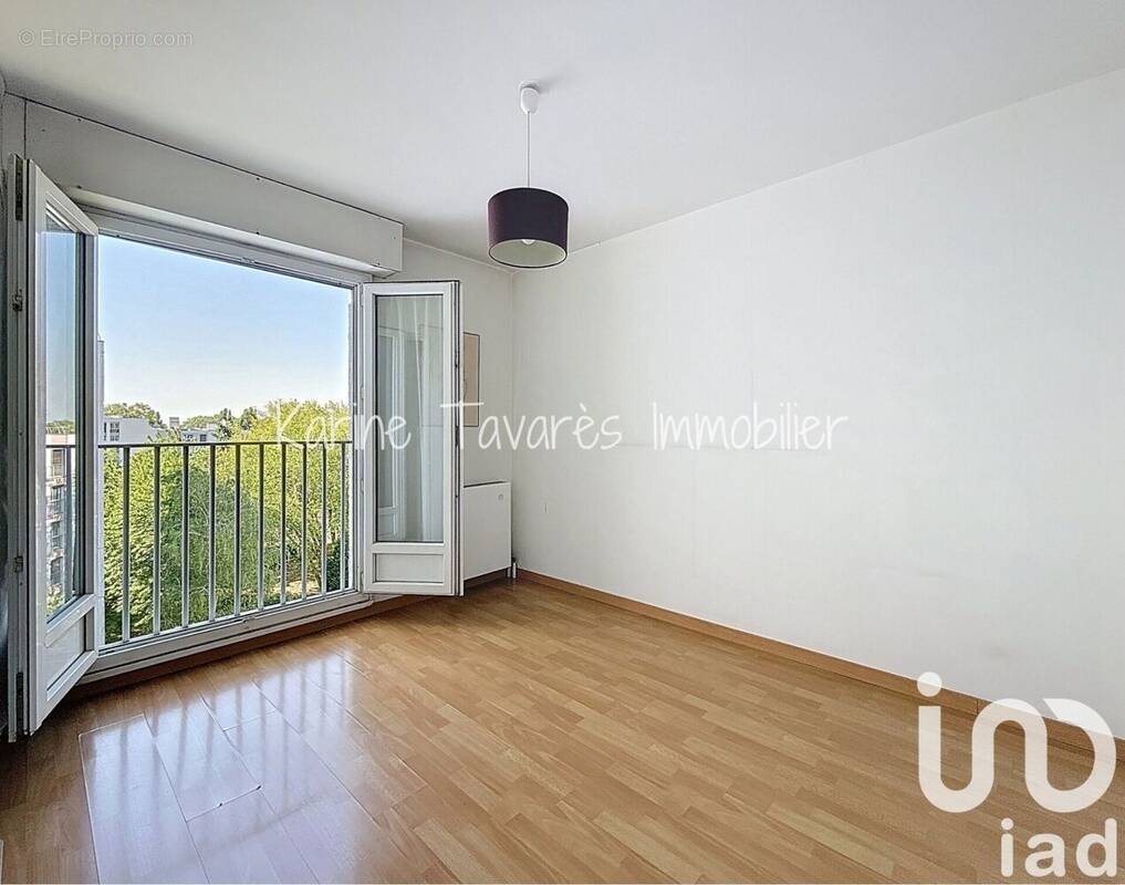 Photo 1 - Appartement à LES ULIS