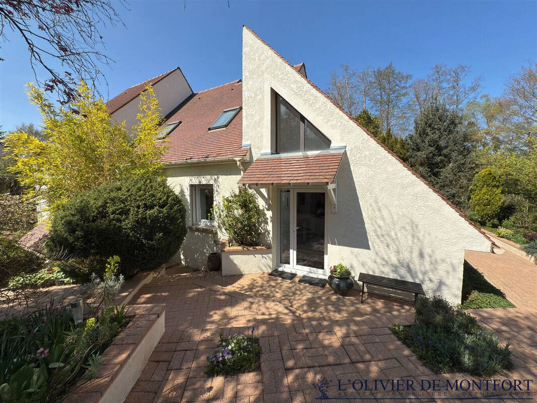 Maison à HOUDAN