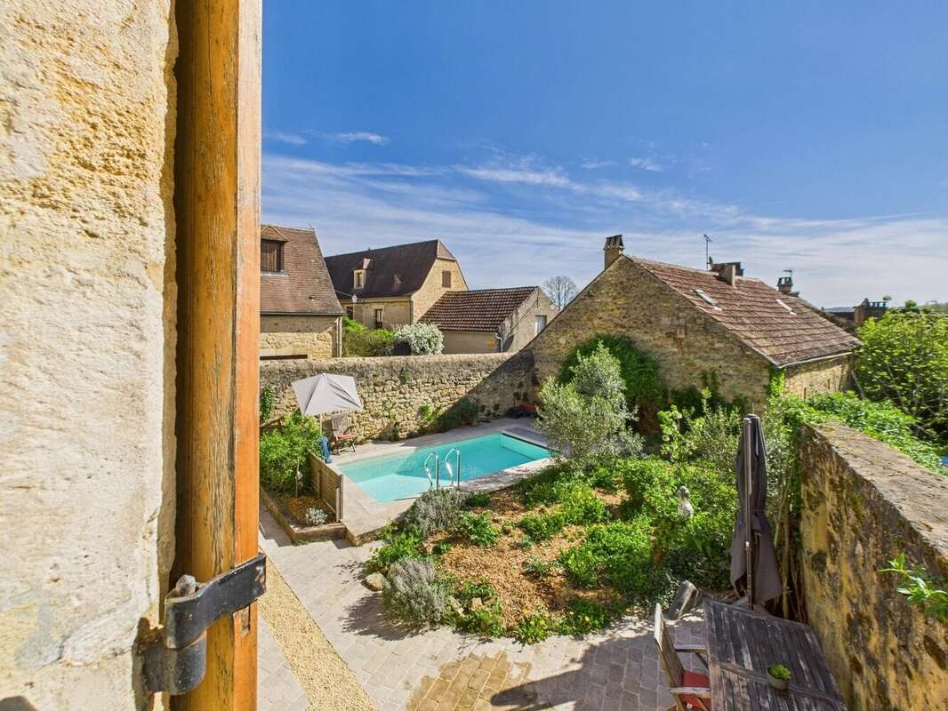 Maison à DOMME