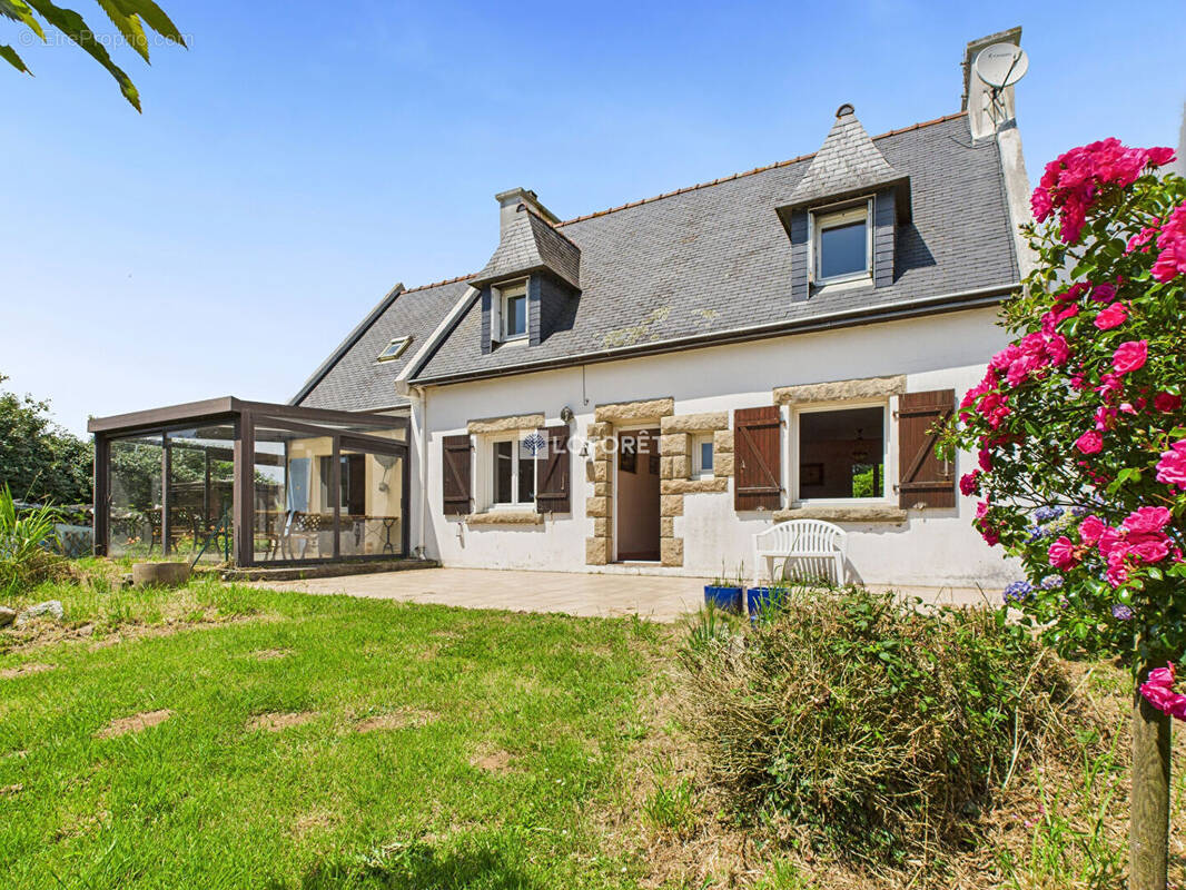 Maison à PLOZEVET